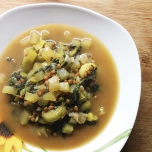 Zuppa di lattuga e lenticchie