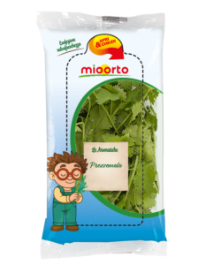 pack di prezzemolo in vaschetta